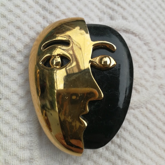 Vintage Earrings Clips Black / Green and Gold Face - Picture 6 of 6